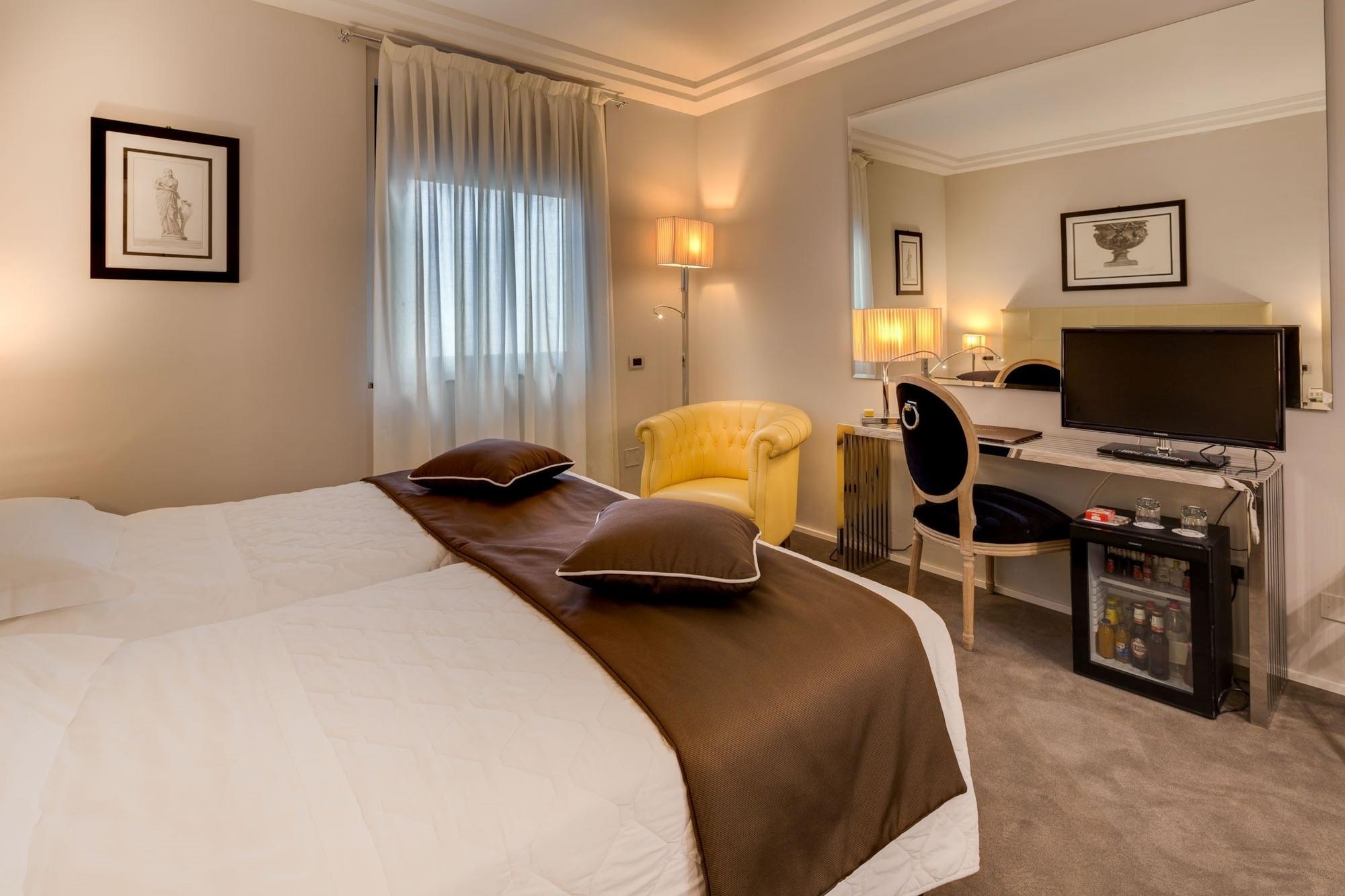 Hotel Roma Firenze Bagian luar foto